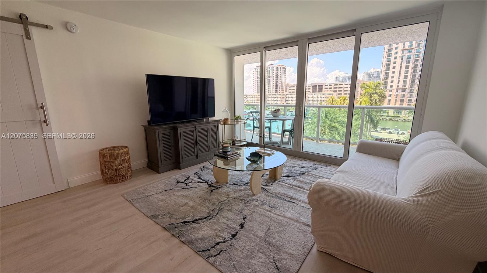 100 Bayview Dr # 431, Sunny Isles Beach FL 33160 photo 5
