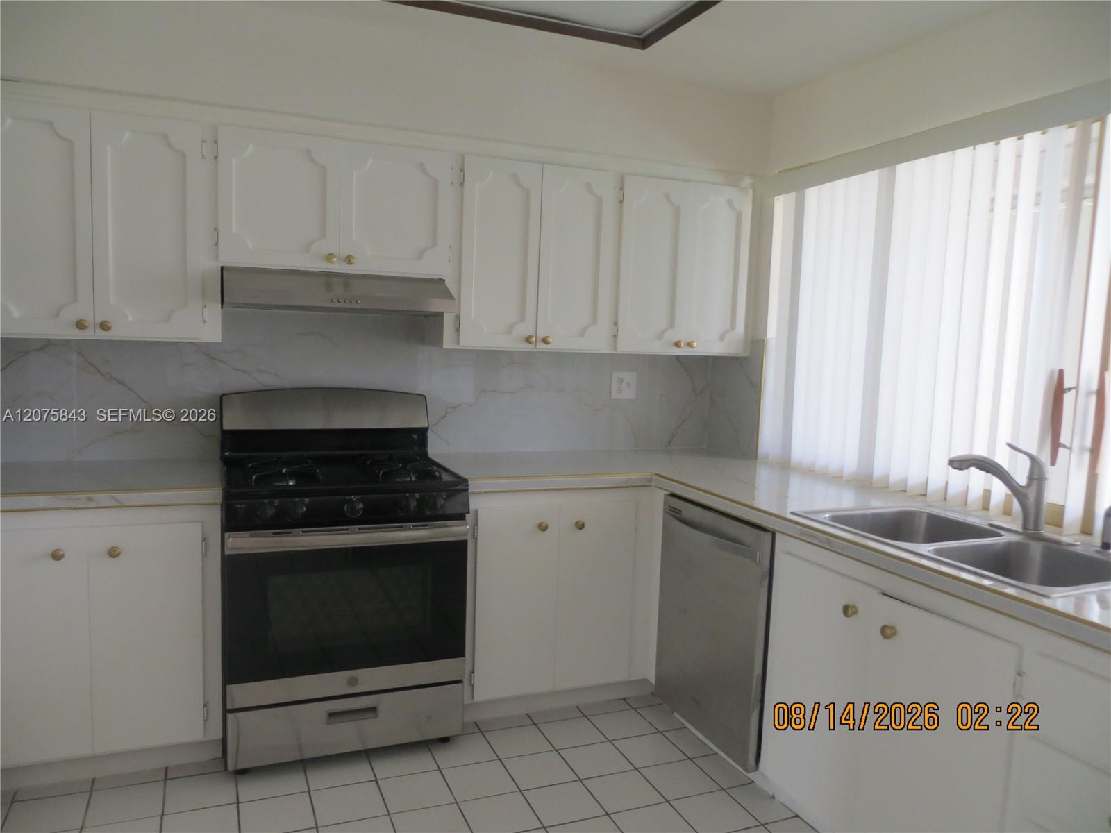 8570 Sunset Strip # 8570, Sunrise FL 33322 photo 5