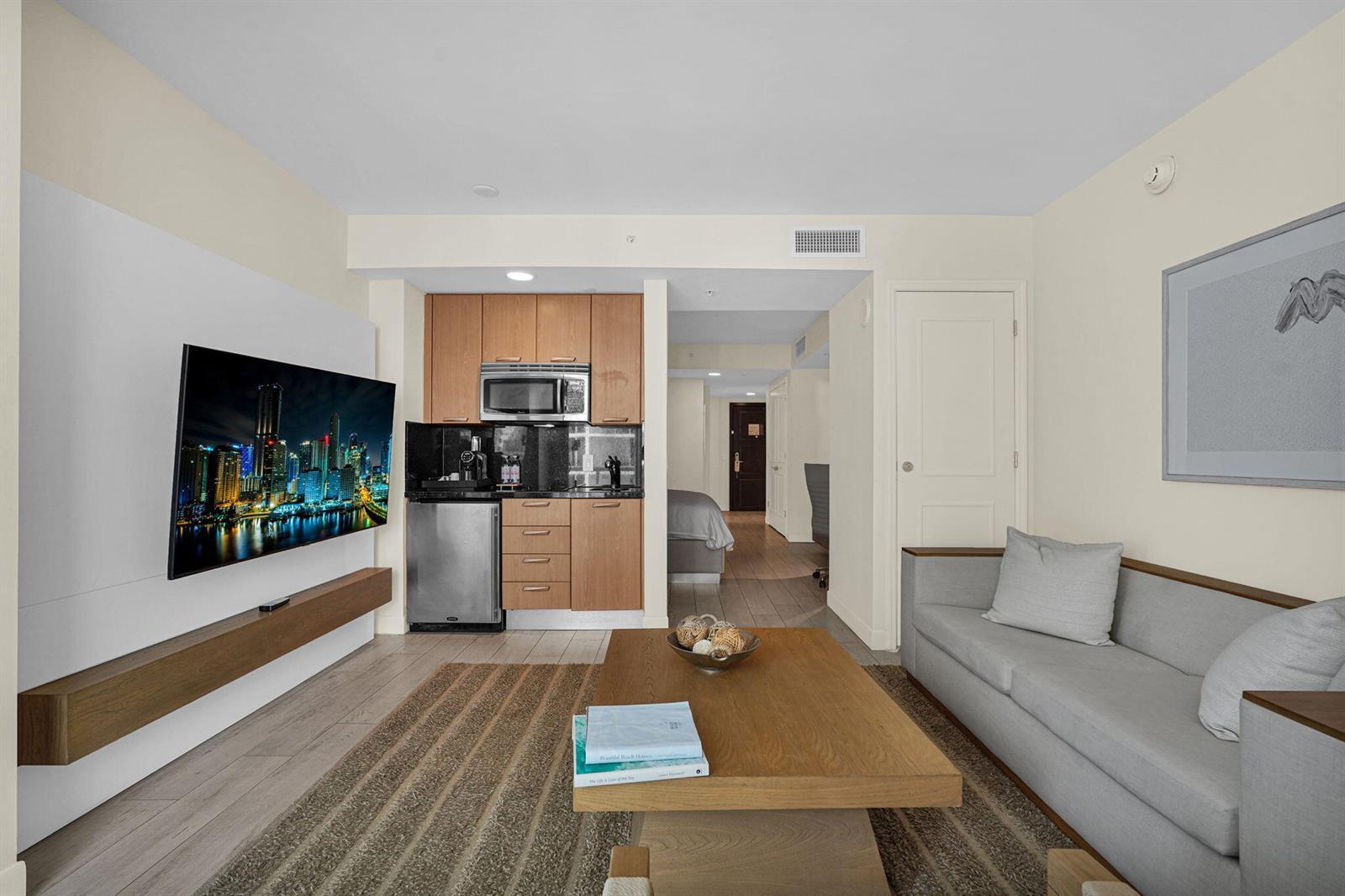 505 N FORT LAUDERDALE BEACH Boulevard # 1004, Fort Lauderdale FL 33304 photo 2
