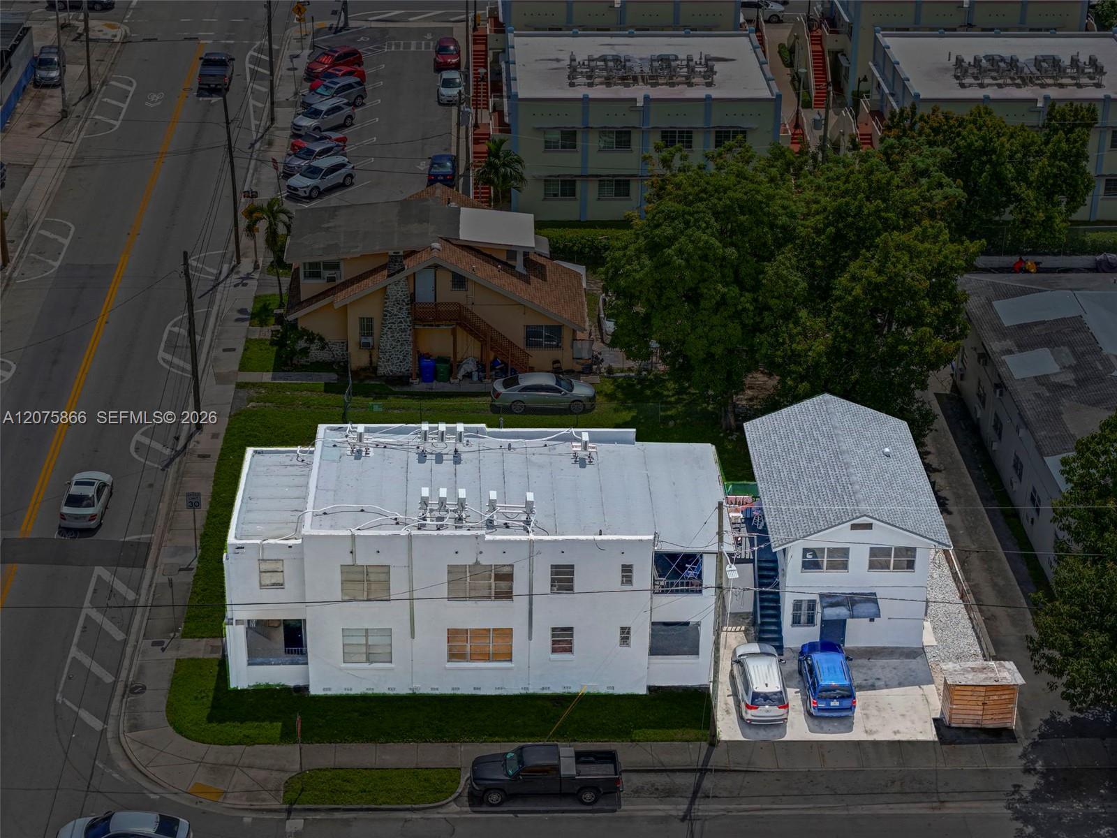500 SW 8th Ave, Miami FL 33130 photo 5