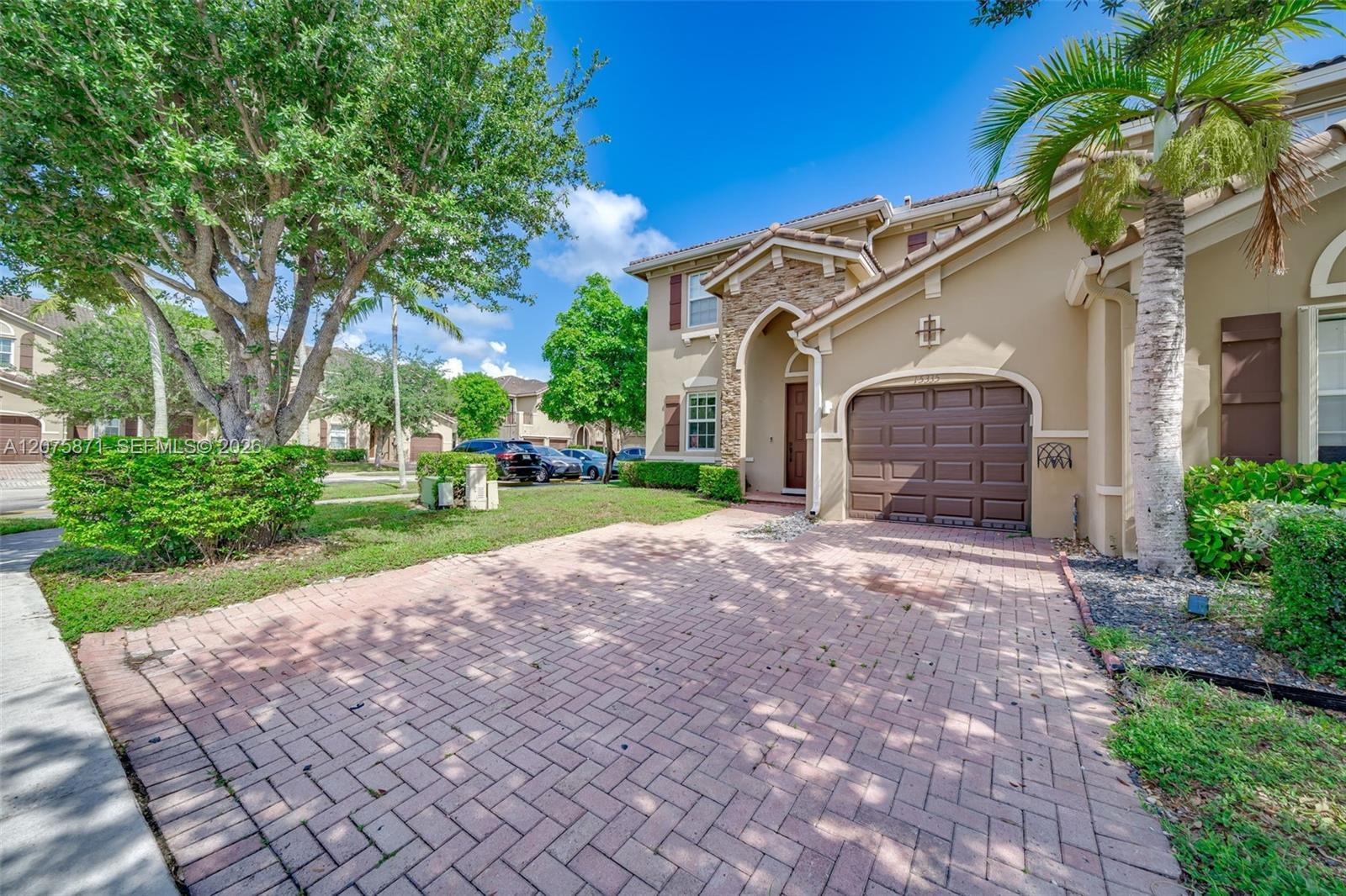 15335 SW 9th Way # 15335, Miami FL 33194 photo 2