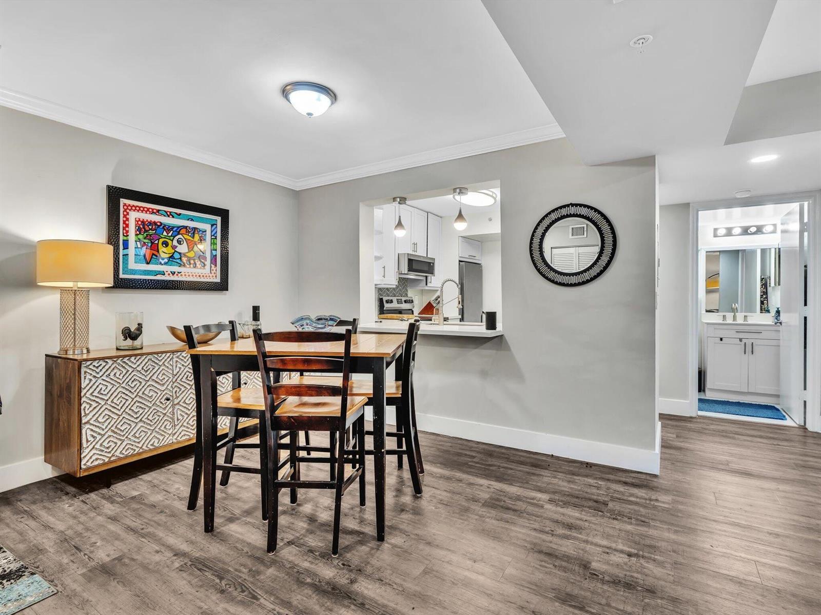 2721 OCEAN CLUB Boulevard # 104, Hollywood FL 33019 photo 4