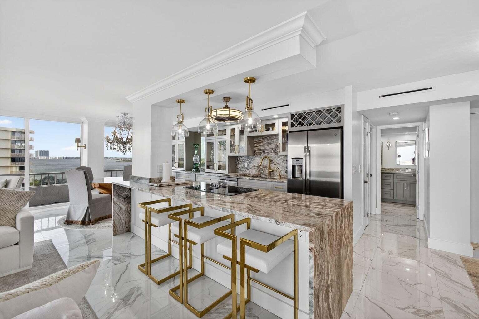 5510 N OCEAN Drive # 7B, Singer Island FL 33404 photo 2