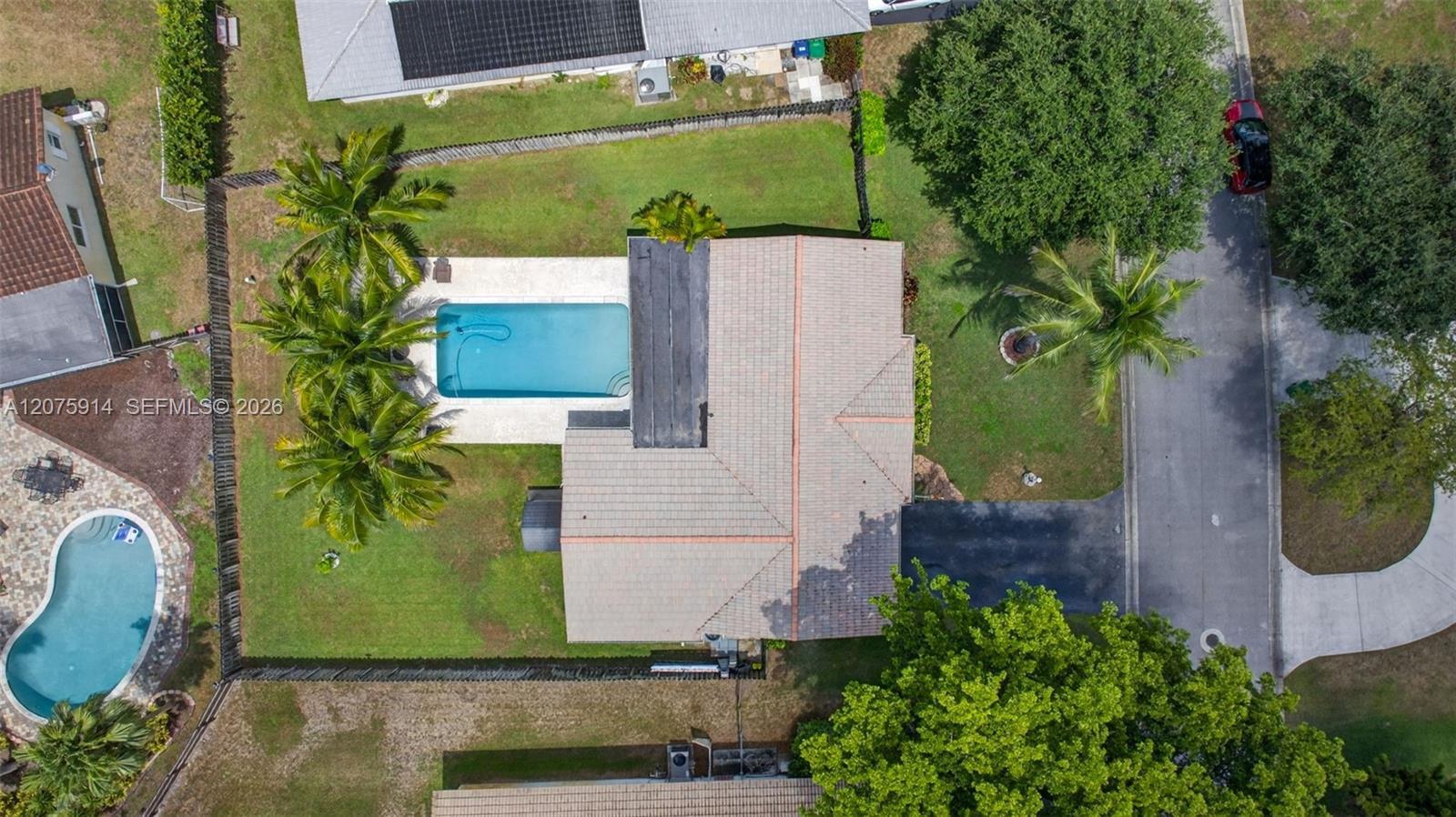 10320 NW 42nd Dr, Coral Springs FL 33065 photo 4