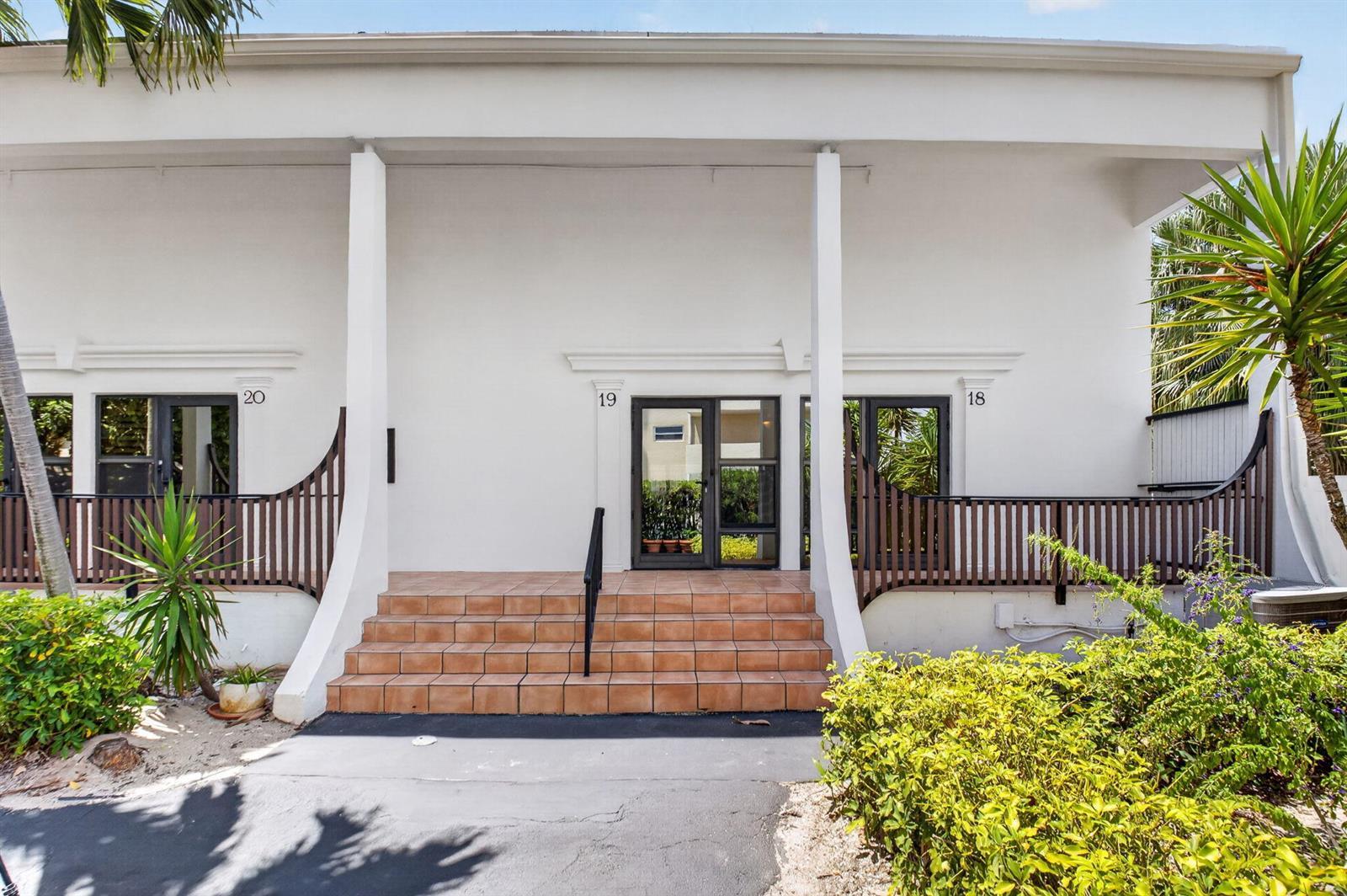 3589 S Ocean Boulevard # 19, South Palm Beach FL 33480 photo 3