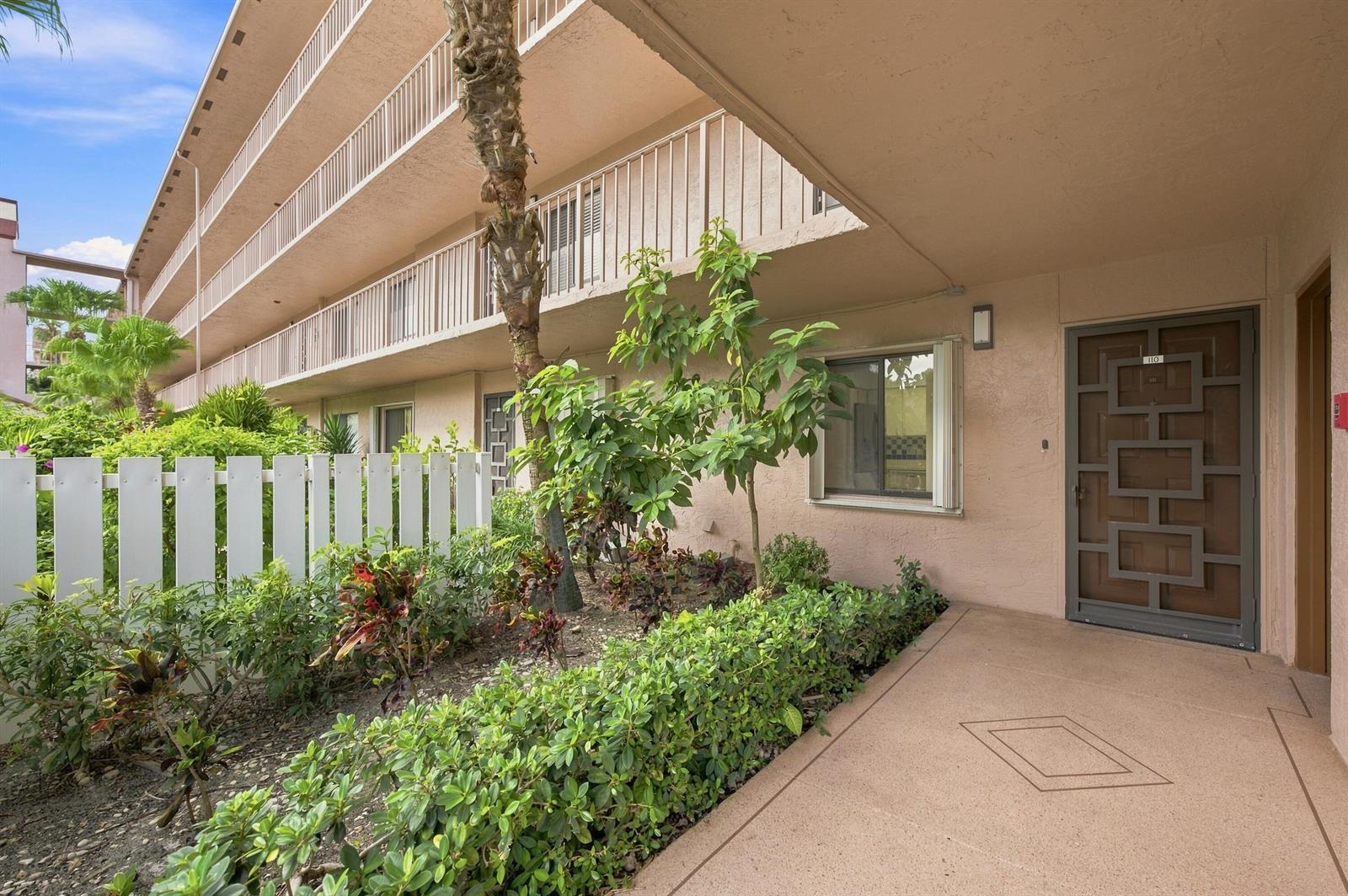 7321 Amberly Lane # 110, Delray Beach FL 33446 photo 2