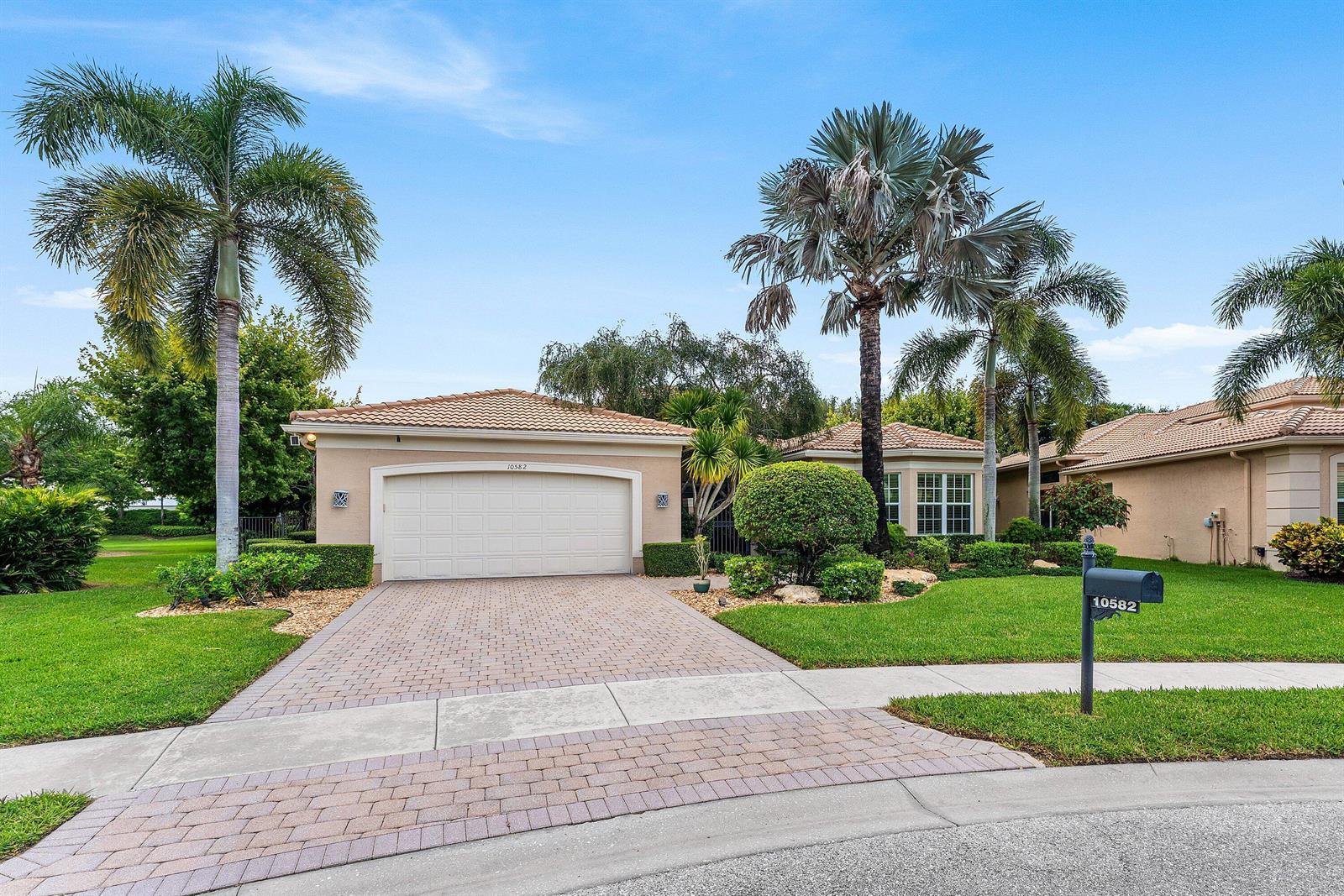 10582 Whitewind Circle, Boynton Beach FL 33473