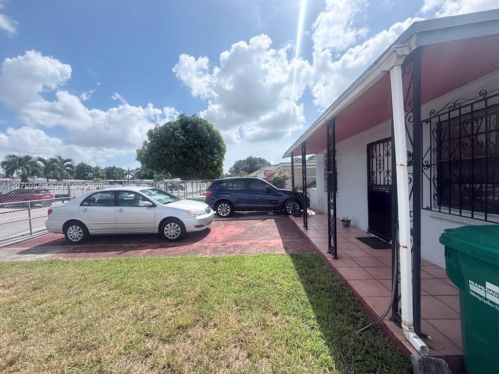 3190 NW 97th St, Miami FL 33147 photo 2