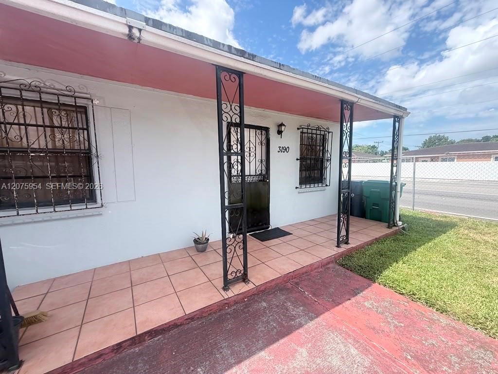 3190 NW 97th St, Miami FL 33147