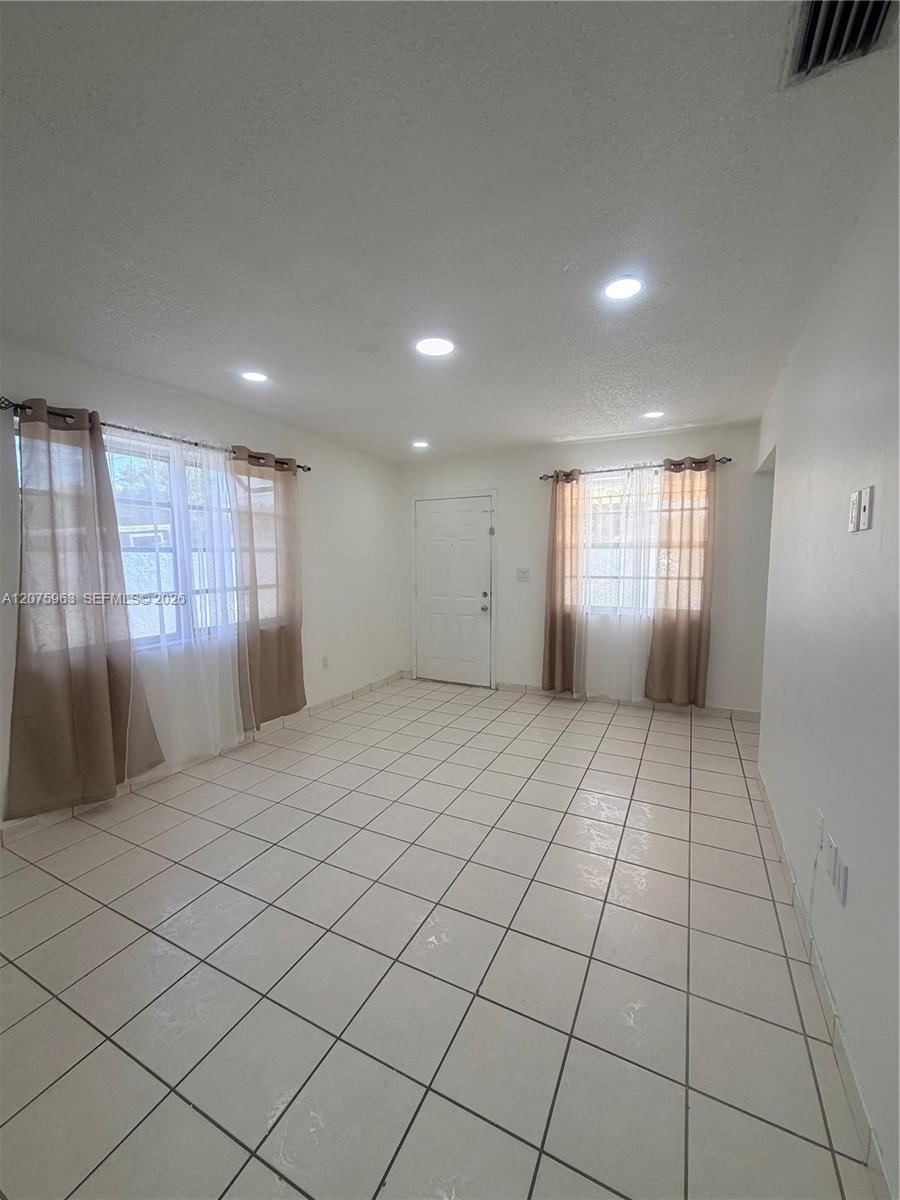3821 SW 89th Ct, Miami FL 33165 photo 5
