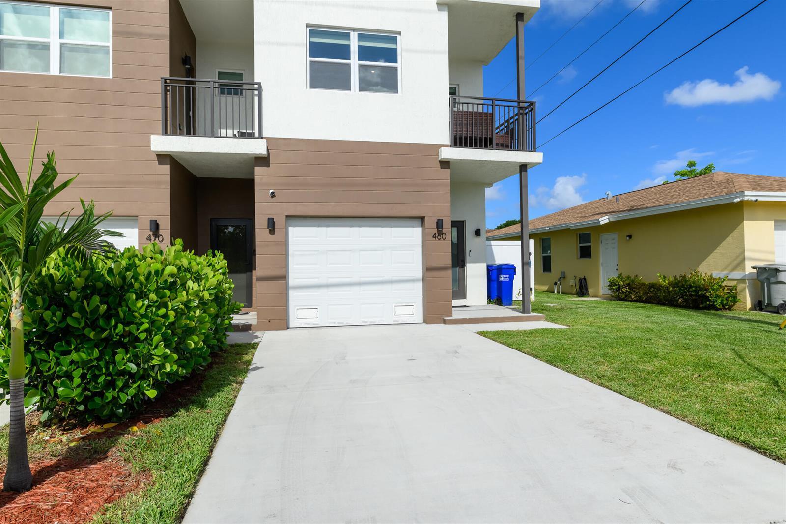 460 NW 27th Avenue, Pompano Beach FL 33069 photo 3