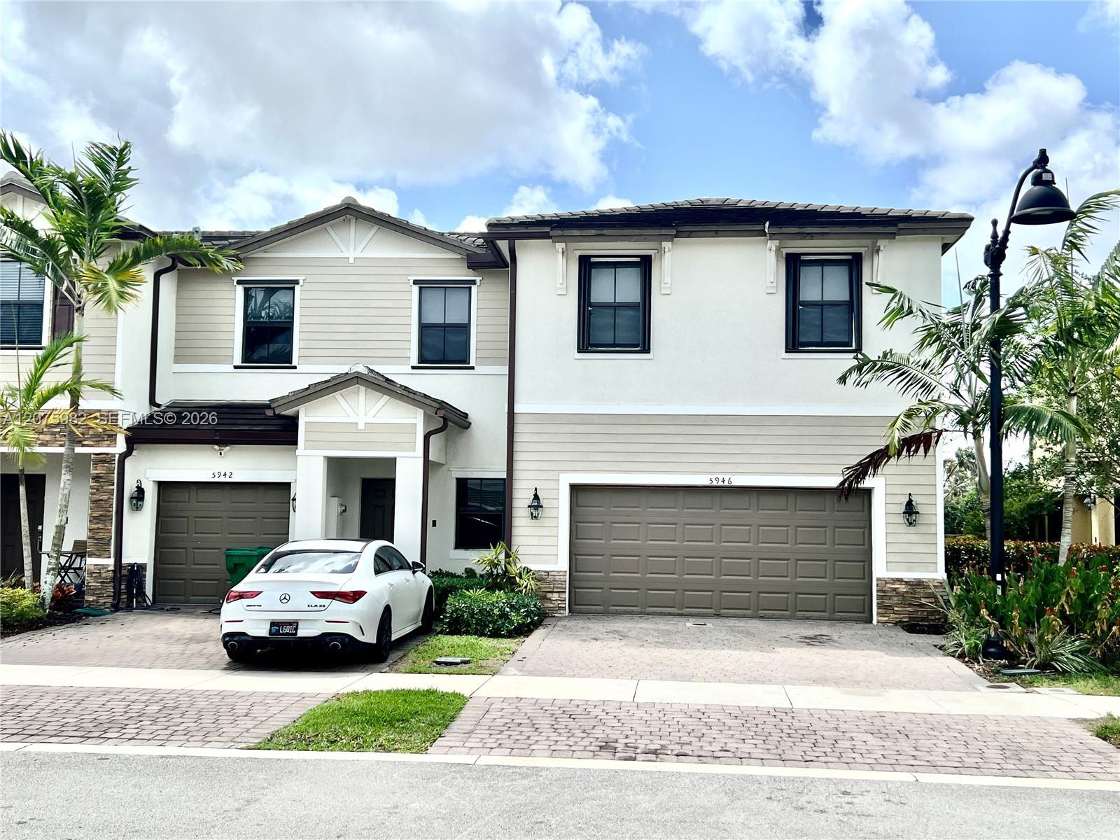 Davie, FL