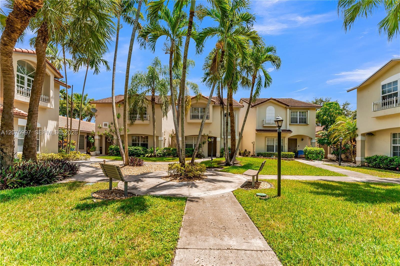 127 NW 108th Ave # 643L, Pembroke Pines FL 33026 photo 5