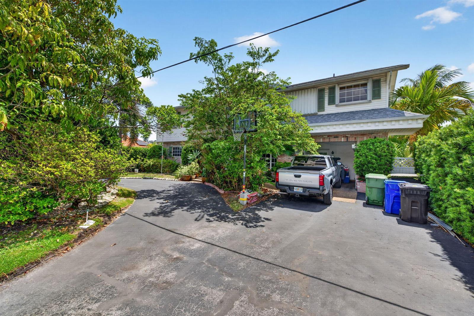 1636 SE 14TH Street, Fort Lauderdale FL 33316 photo 4