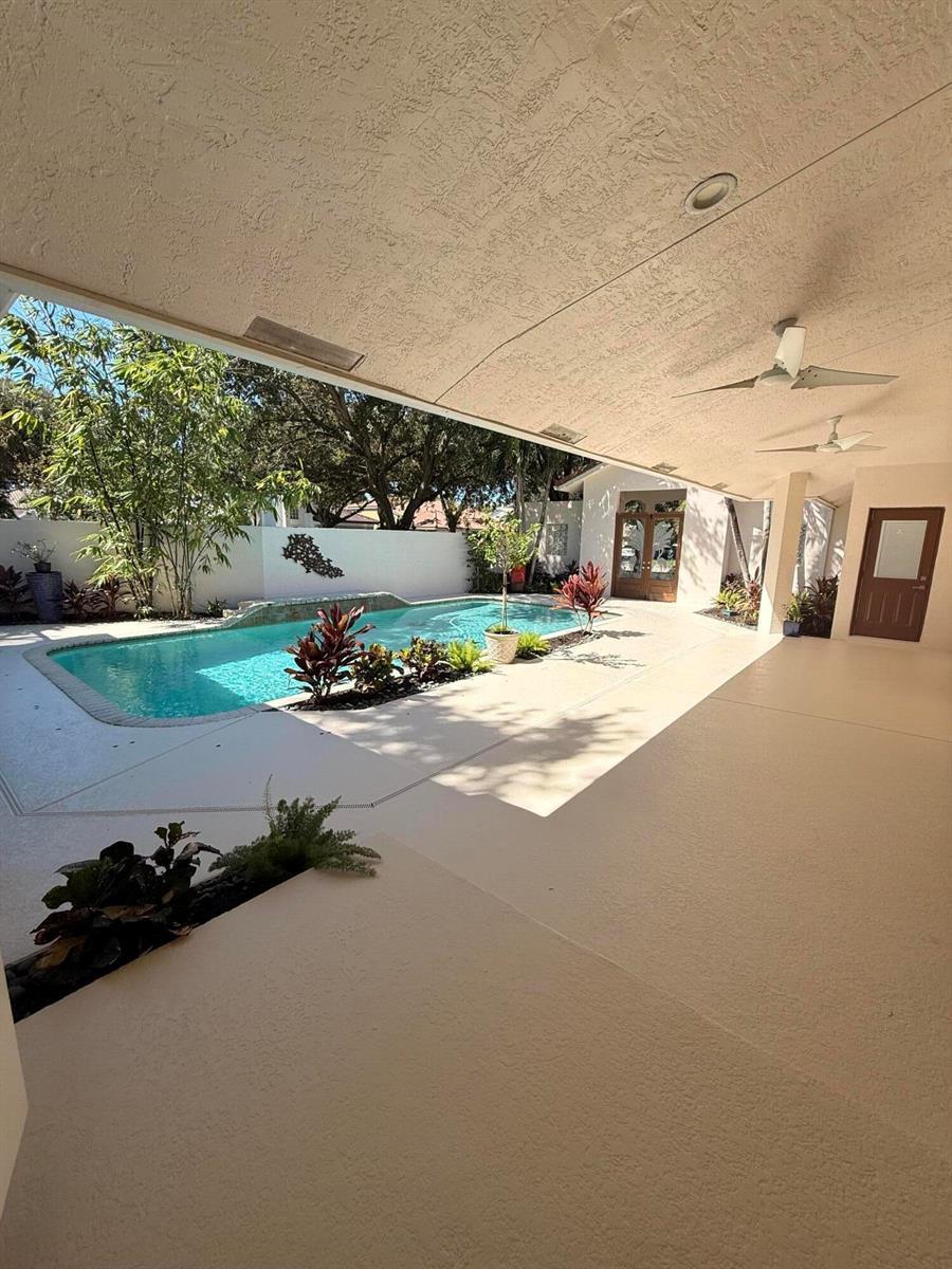 5705 NW 100th Terrace, Coral Springs FL 33076 photo 3