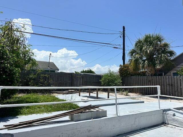 913 N B Street, FL 33460 photo 4