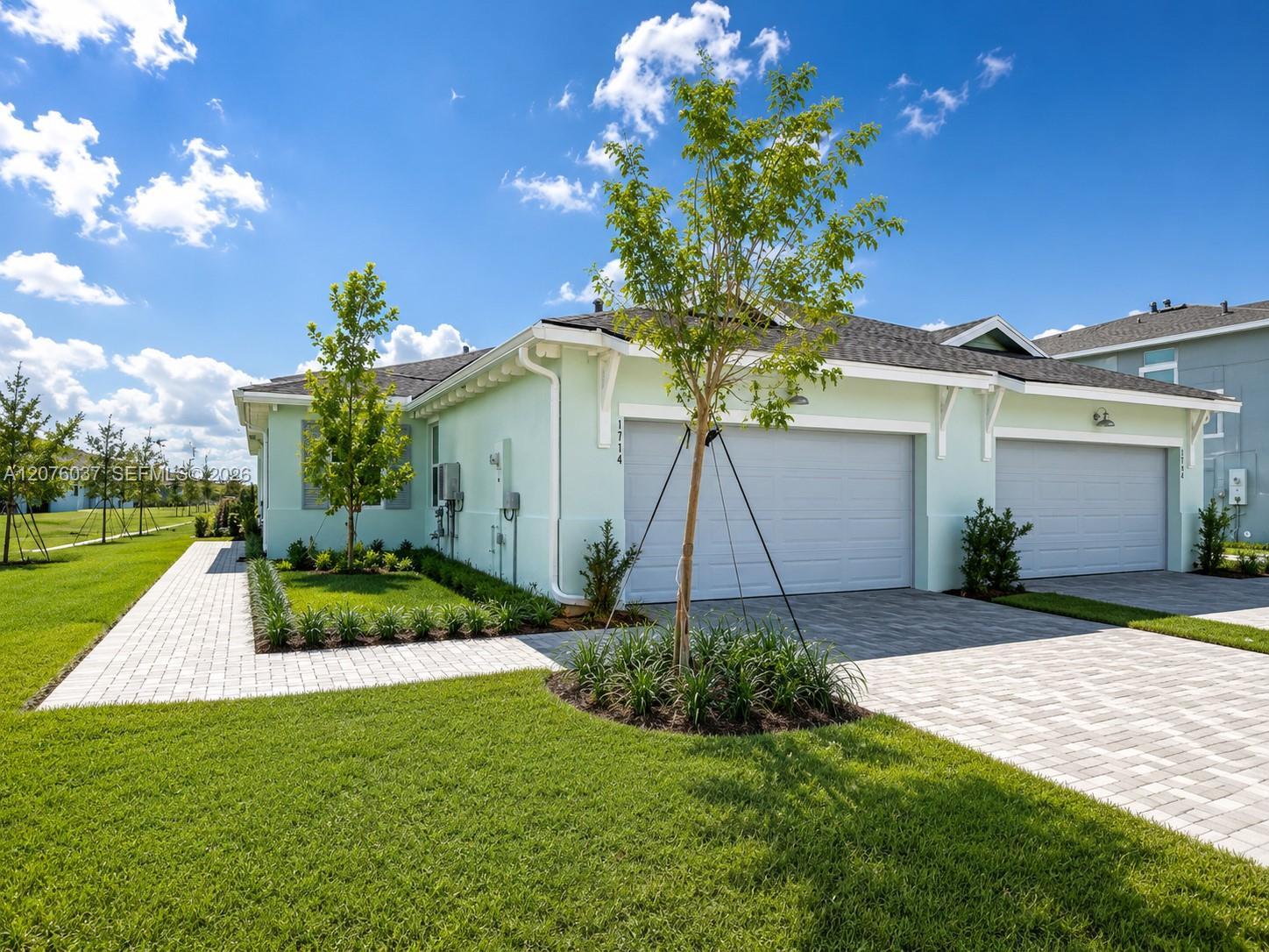 Loxahatchee, FL