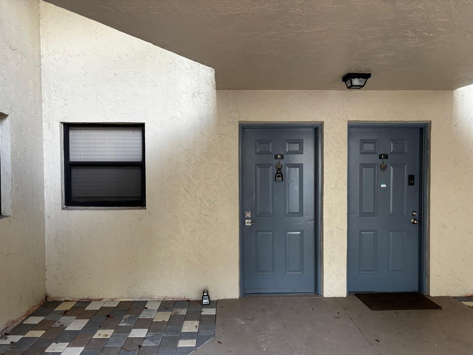 1515 LAKE CRYSTAL Drive # B, West Palm Beach FL 33411 photo 2