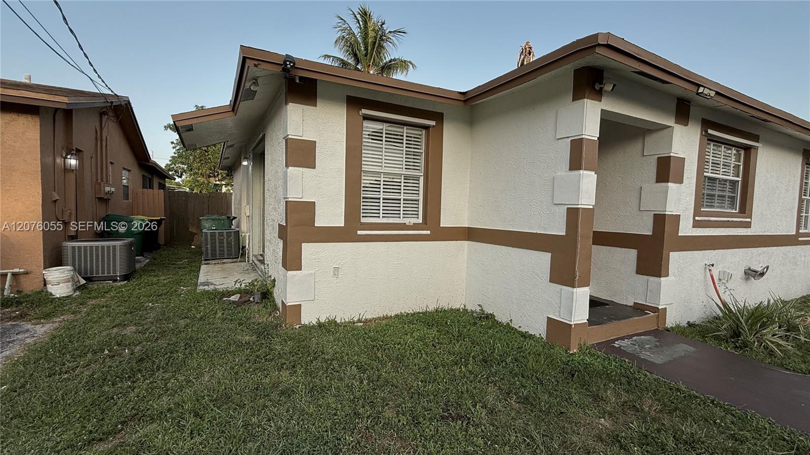 230 NW 7th Ave, Dania Beach FL 33004 photo 2