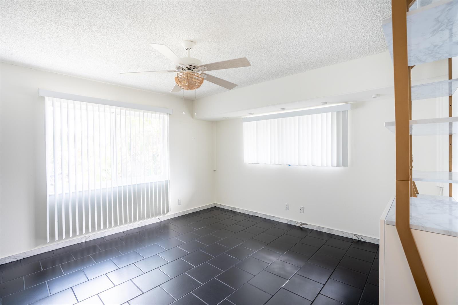 17 SE 8TH Terrace, Deerfield Beach FL 33441 photo 5