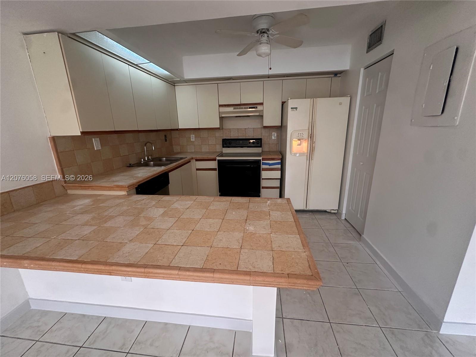 8810 SW 132nd Pl, Miami FL 33186 photo 5