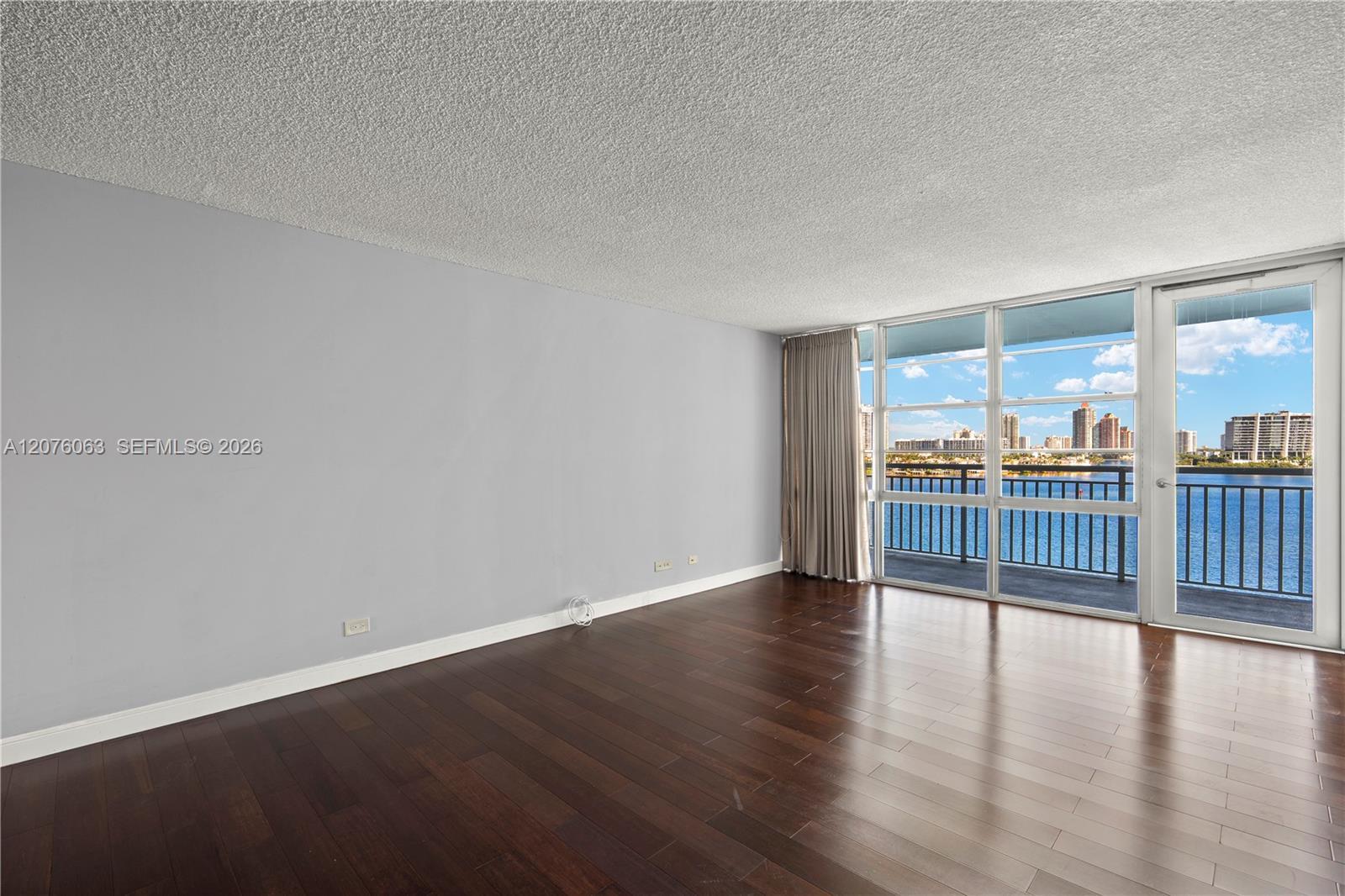 301 174th St # 901, Sunny Isles Beach FL 33160 photo 2