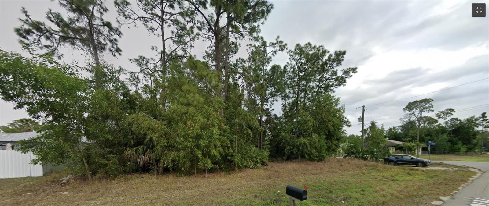 2440 LANTANA Avenue S, Lehigh Acres FL 33973 photo 4