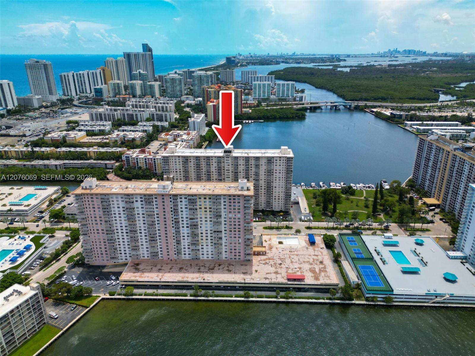 250 174th St # 2304, Sunny Isles Beach FL 33160 photo 4