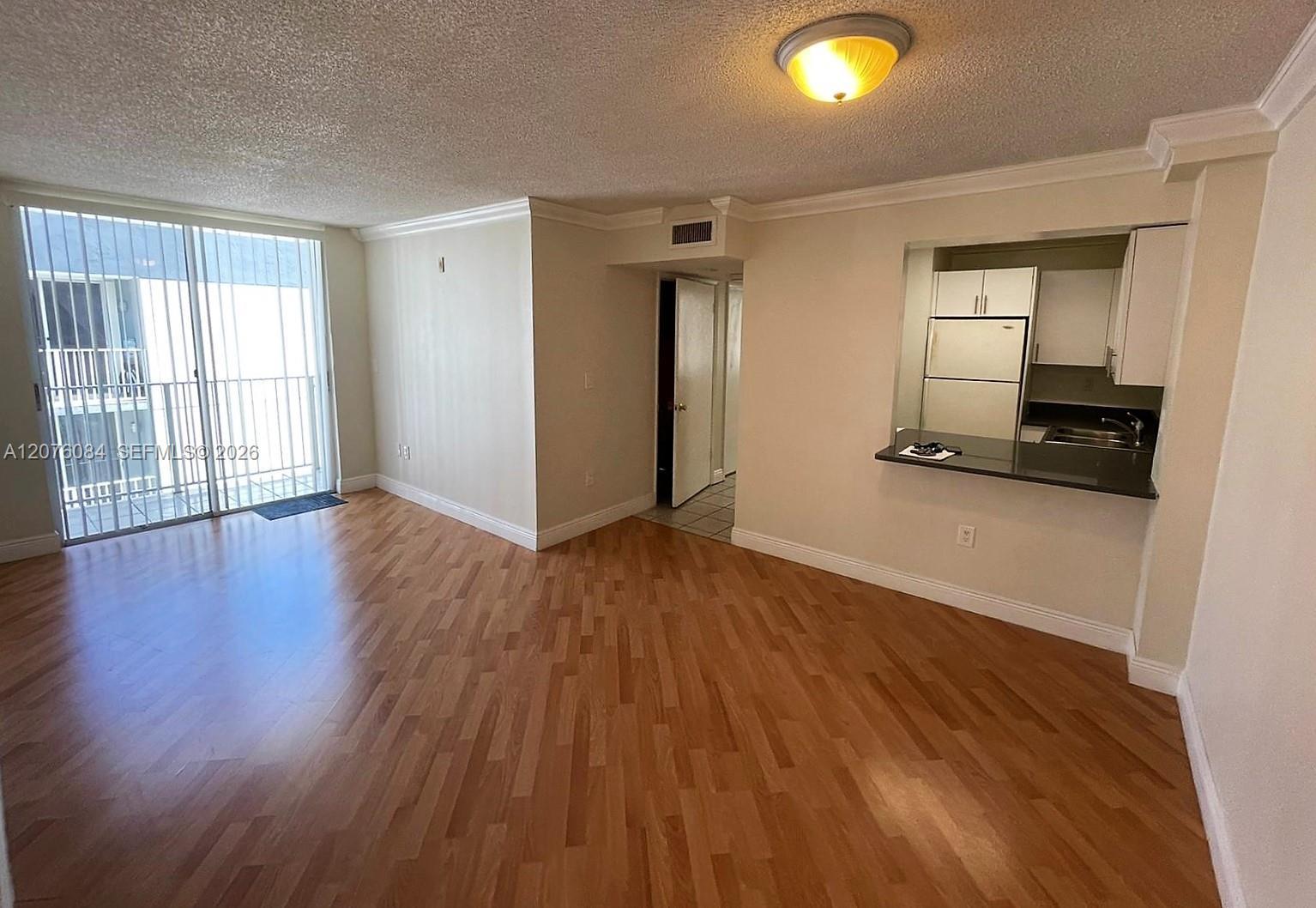 126 SW 17th Rd # 609, Miami FL 33129 photo 2