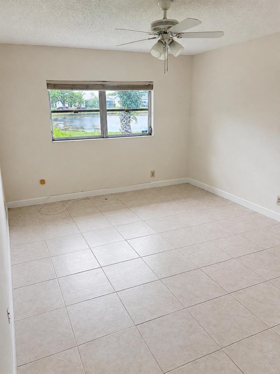 3319 AMERICO Drive, West Palm Beach FL 33417 photo 5