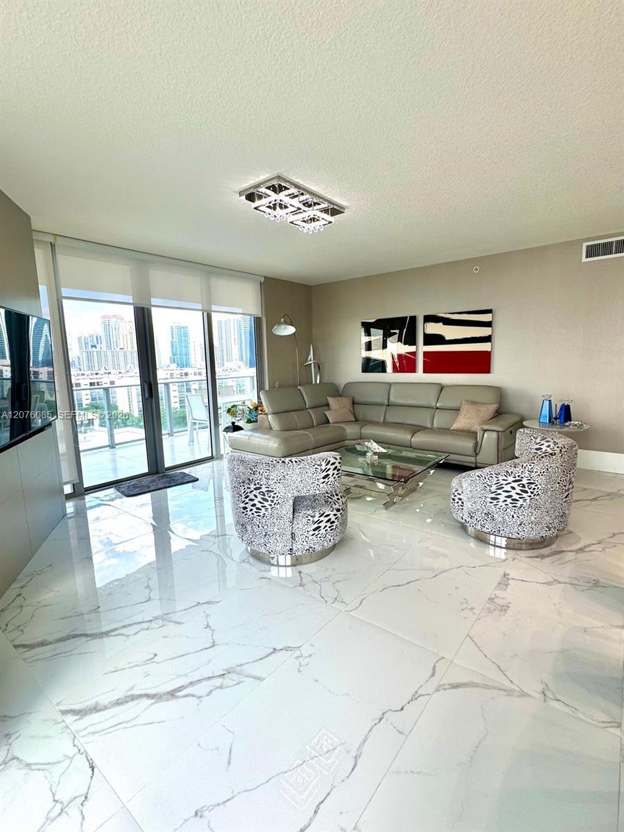 330 Sunny Isles Blvd # 1001, Sunny Isles Beach FL 33160 photo 4