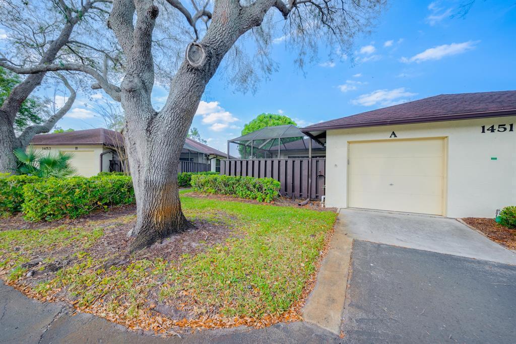 1451 CAPTAINS Walk # 27A, Fort Pierce FL 34950
