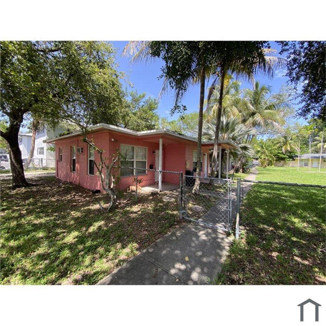 1822 N Dixie Highway # 5, Fort Lauderdale FL 33305