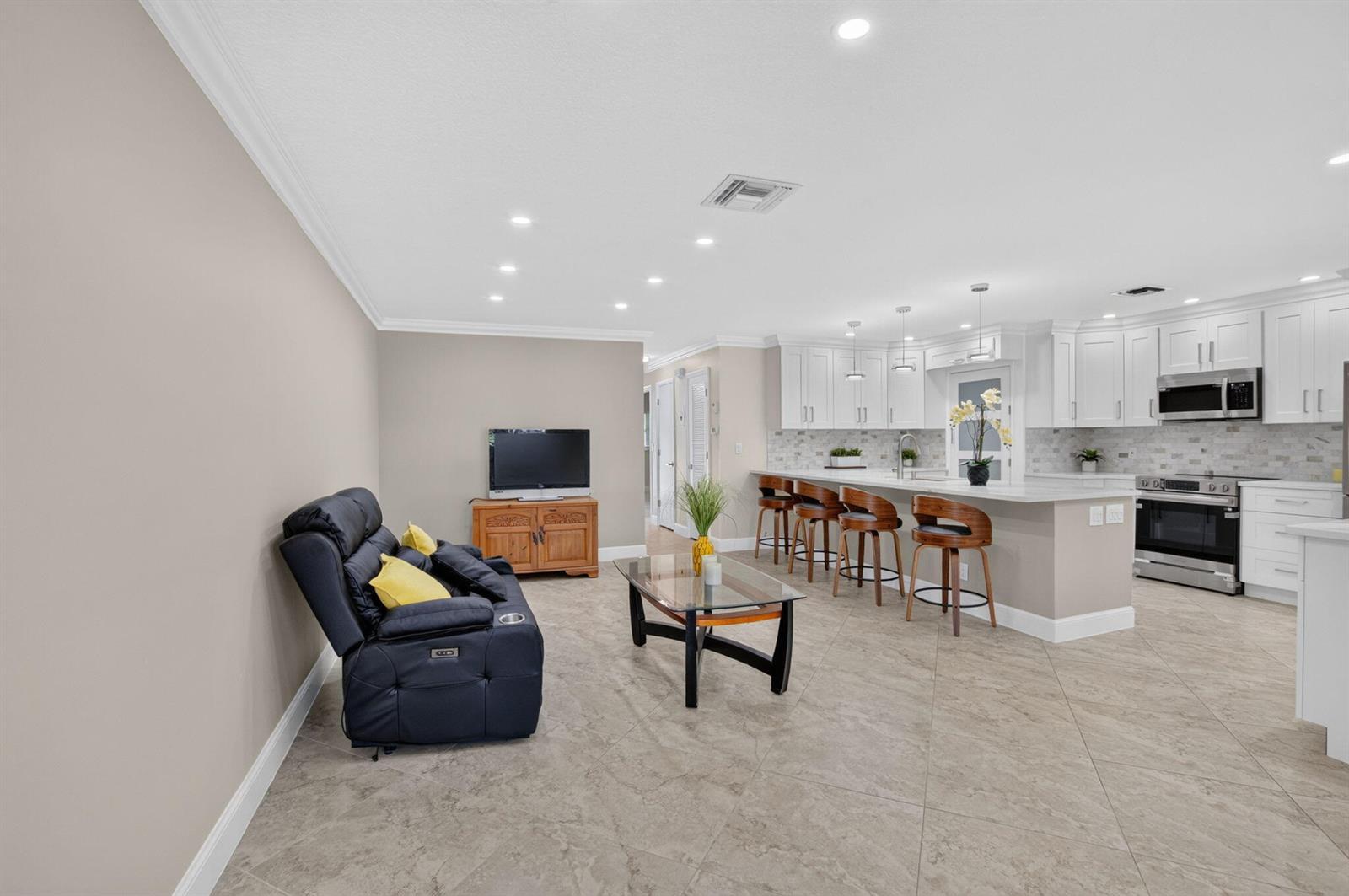 5790 WANDA Lane, Delray Beach FL 33484 photo 5
