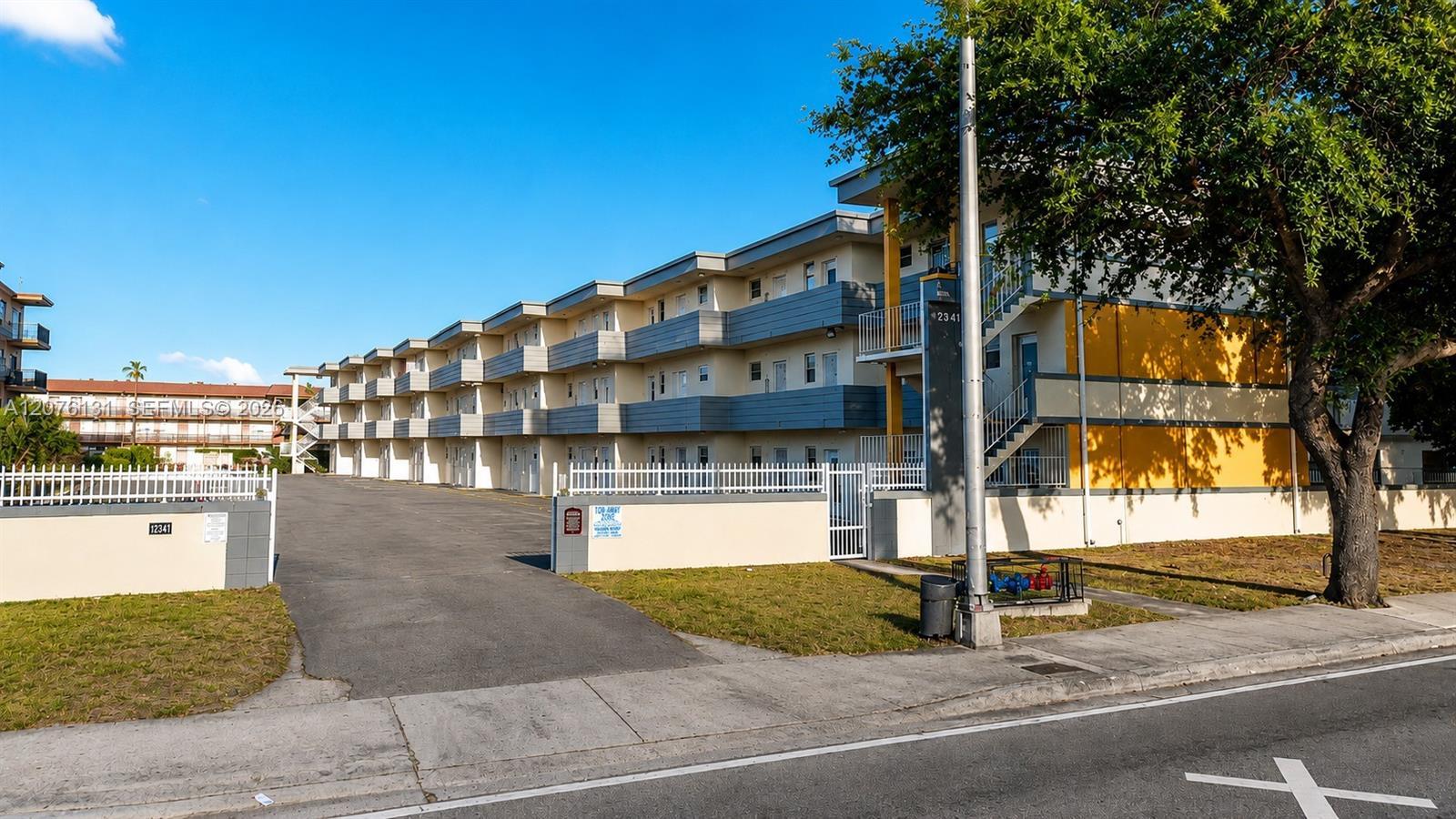 13215 NE 6th Ave # 106, North Miami FL 33161 photo 2