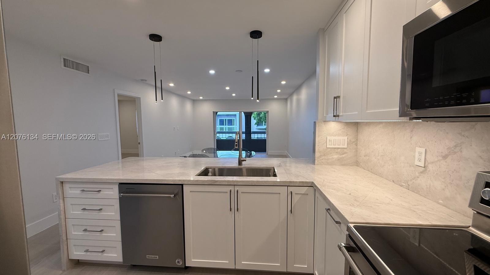 7840 Camino Real # 405, Miami FL 33143 photo 4