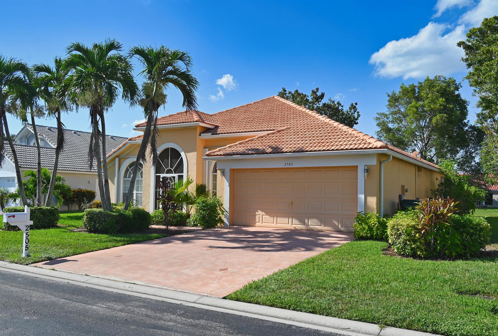 2505 EGRET LAKE Drive, FL 33413 photo 4