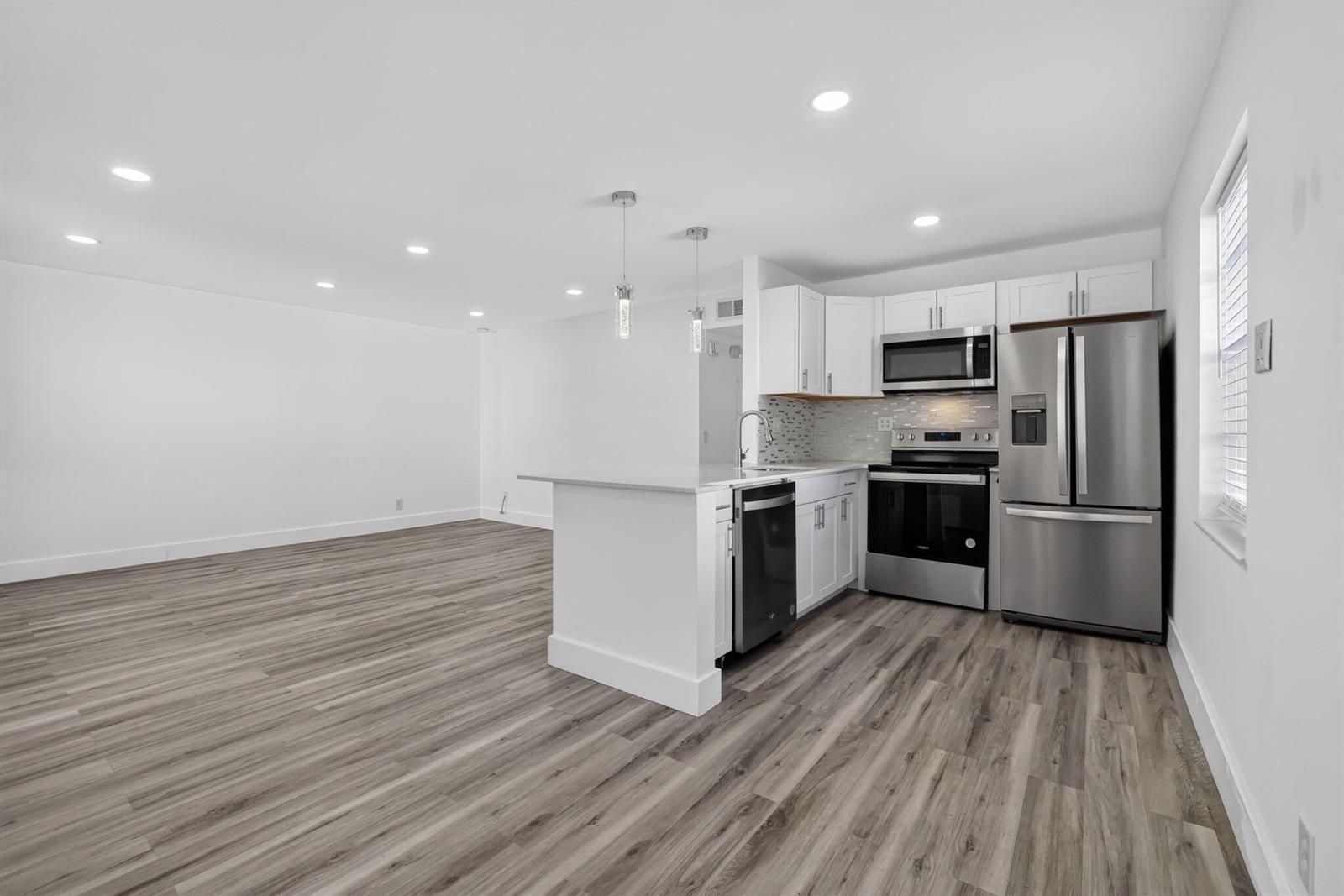515 Normandy Lane, Delray Beach FL 33484 photo 3