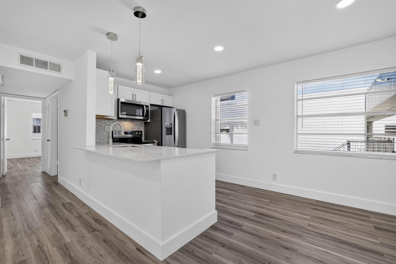 515 Normandy Lane, Delray Beach FL 33484 photo 4
