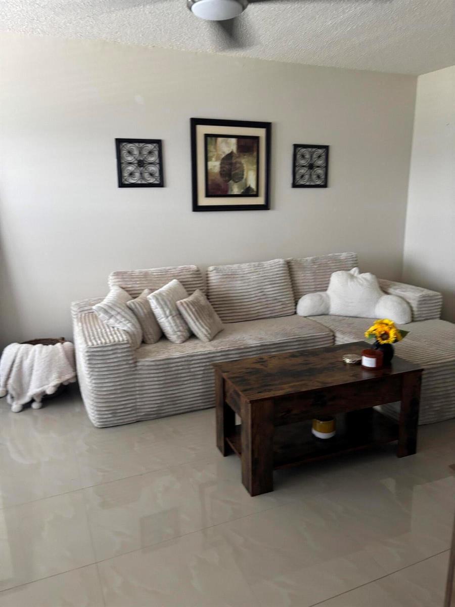 3004 Lincoln A, Boca Raton FL 33434 photo 4