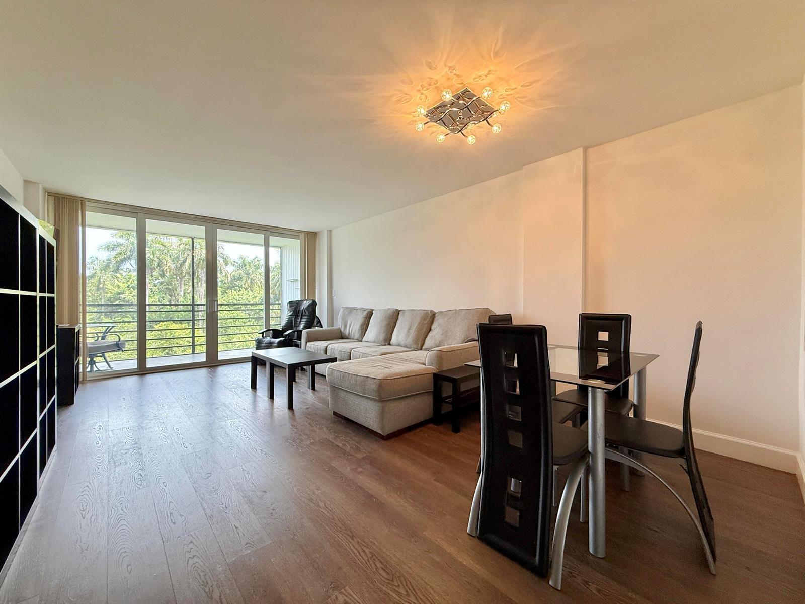 102 Royal Pk Drive # 4C, Oakland Park FL 33309 photo 5