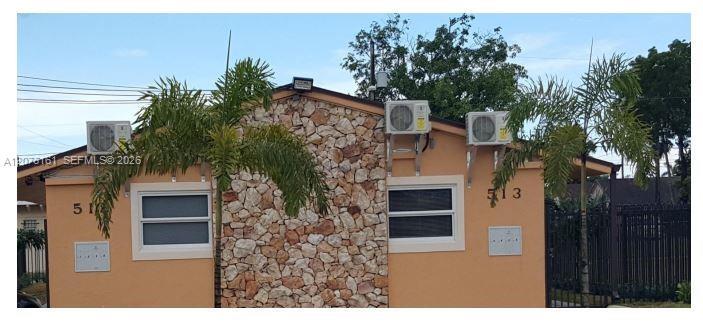 513 SW 6th Ave # 6, Homestead FL 33030 photo 2