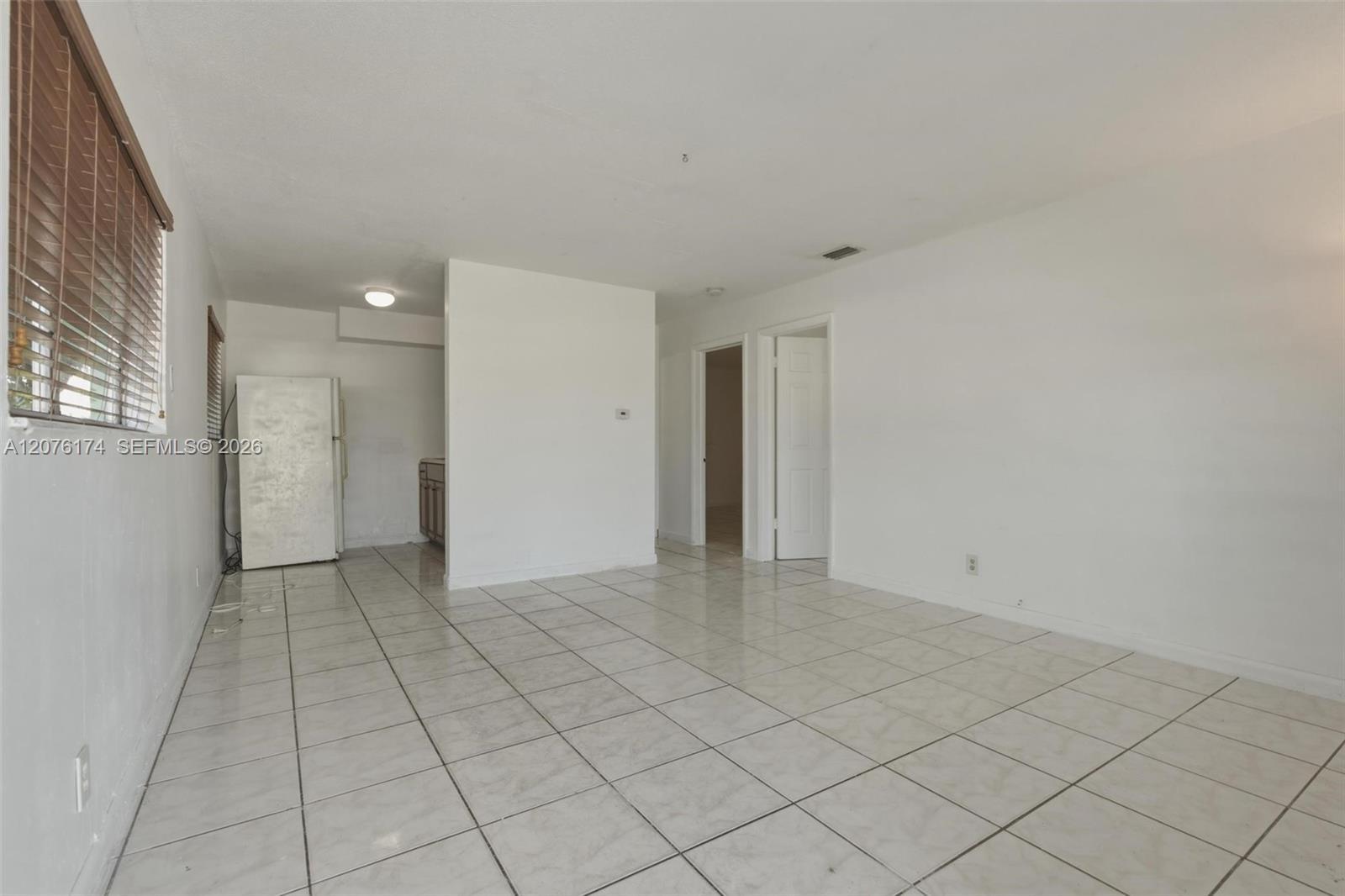 2140 NW 21st Ter, Fort Lauderdale FL 33311 photo 4