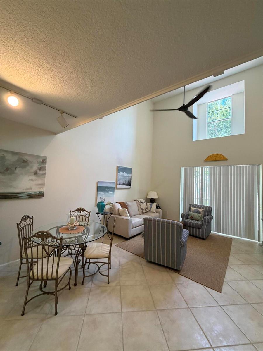 4823 CHANCELLOR Drive # 23, Jupiter FL 33458 photo 2