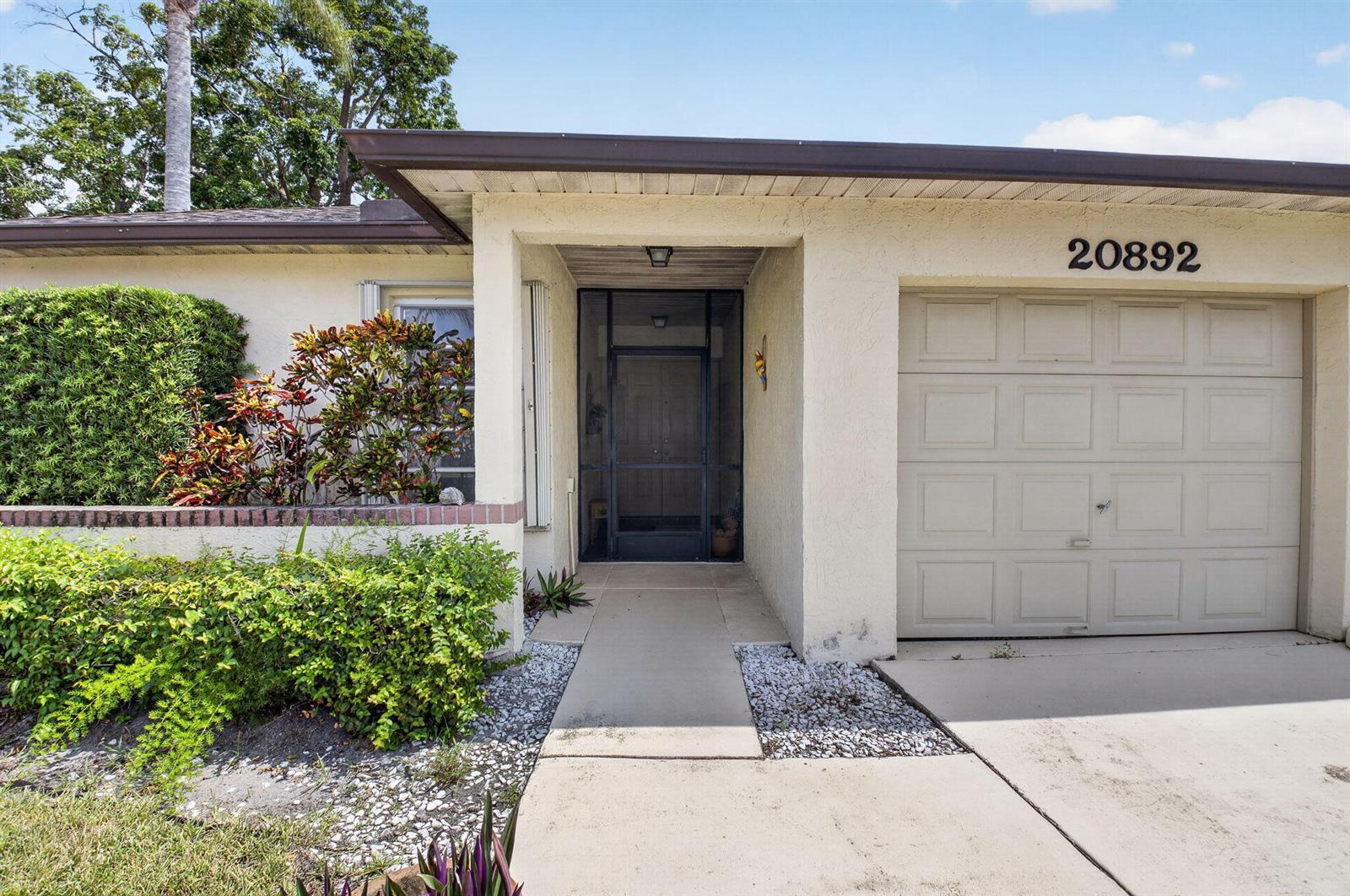20892 Concord Green Drive E, Boca Raton FL 33433 photo 5