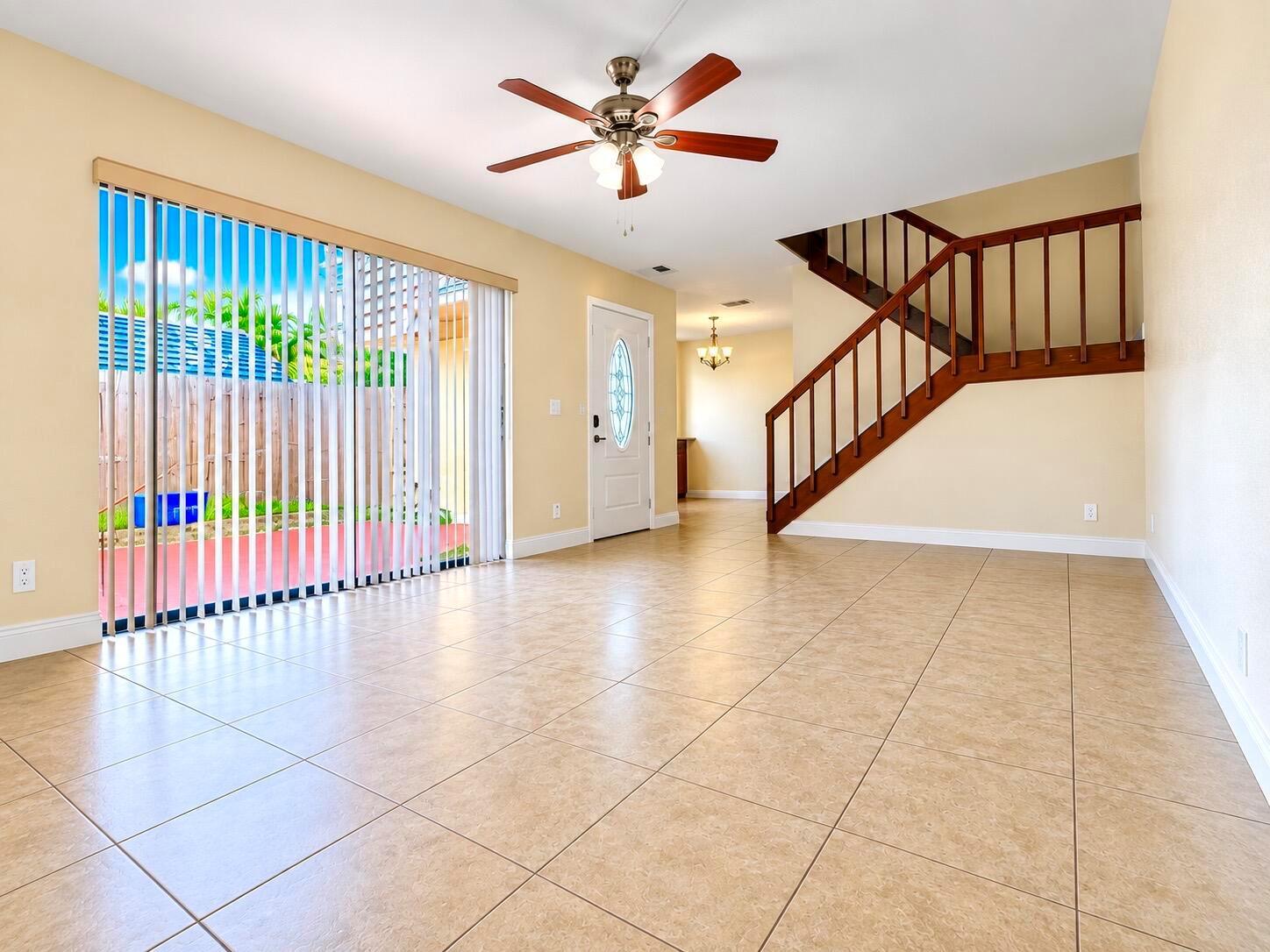 256 Lake Arbor Drive, Palm Springs FL 33461 photo 3