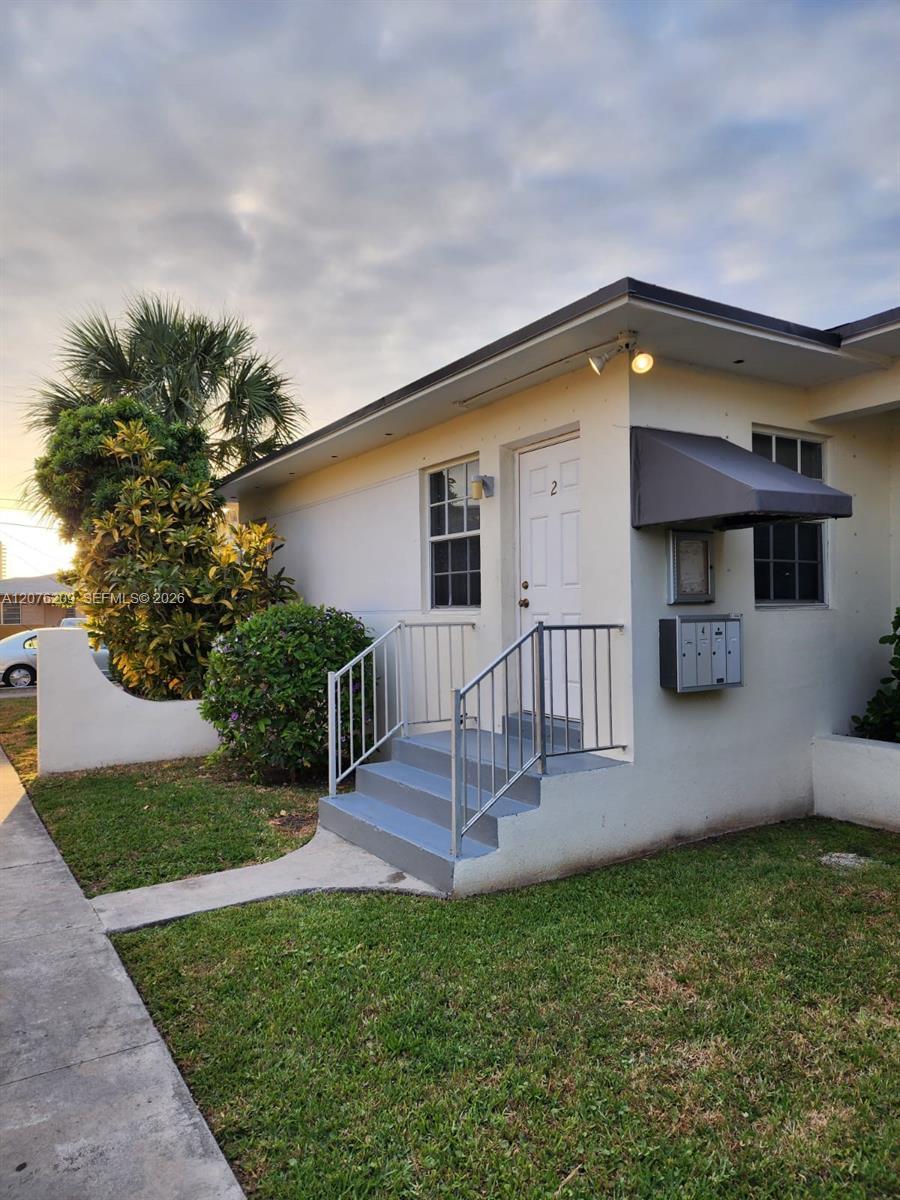 2145 Bay Dr # 2, Miami Beach FL 33141 photo 2