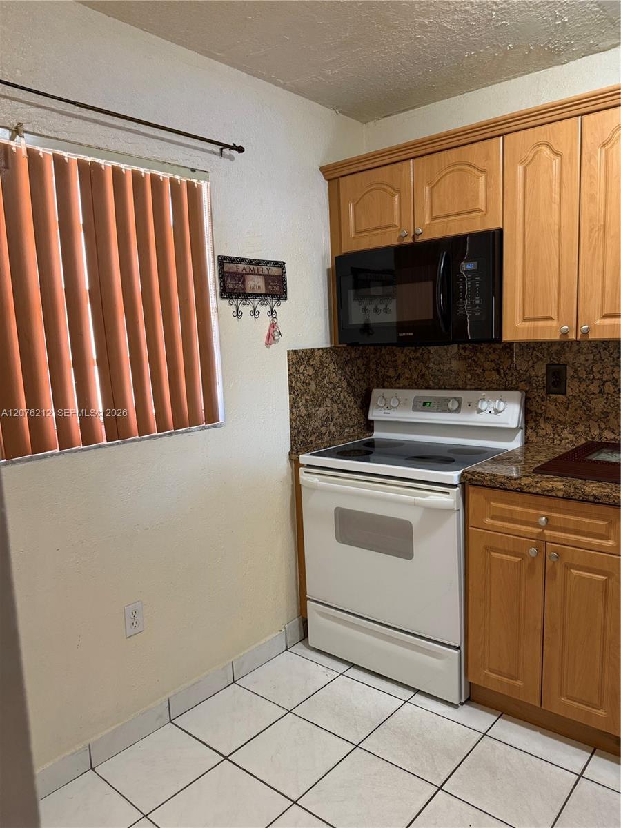1855 W 60th St # 249, Hialeah FL 33012 photo 4