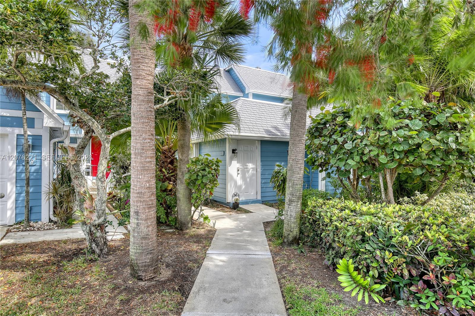 119 Ocean Dunes Cir, Jupiter FL 33477 photo 2