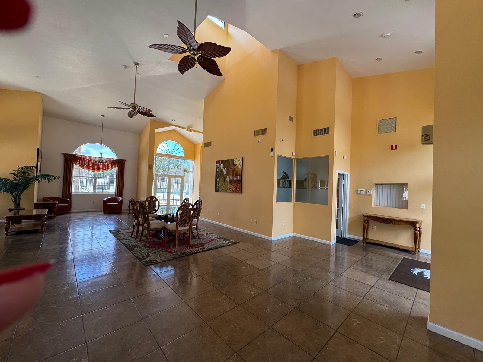 300 PALM Circle W # 204, Pembroke Pines FL 33025 photo 5